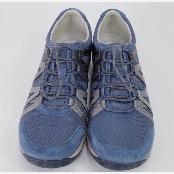 Dansko Shoes - Picture 1 of 8